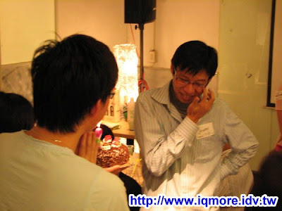 3/8帶著Alvin瘋台灣高雄場plurk(噗浪)聚會小記 - 老貓測3C