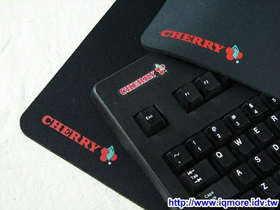 Cherry G80-S1 , G80-C5 布質鼠墊評測 - 老貓測3C