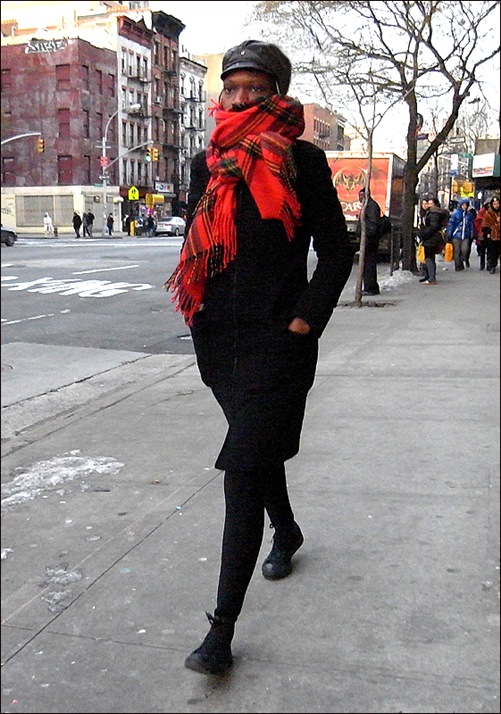 w black coat tartan scarf