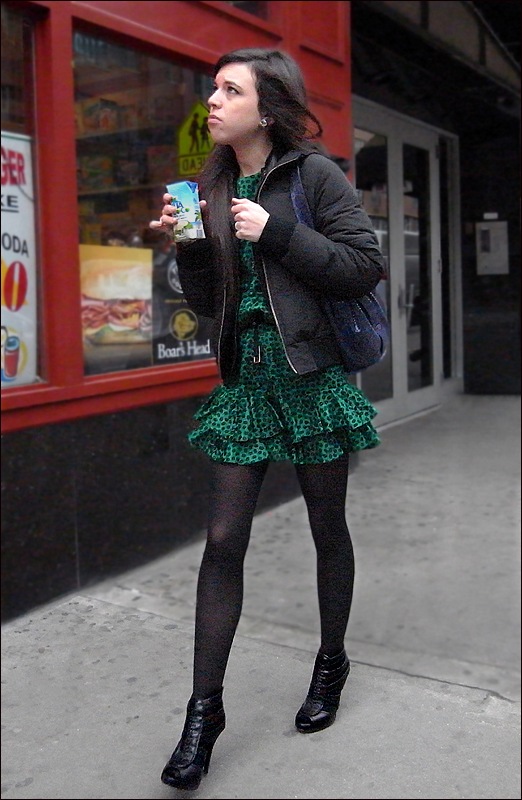 [w green and black polka dot dress[2].jpg]