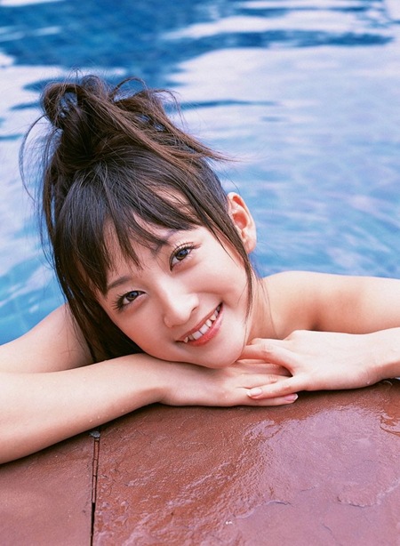 Beauty Girls Show: Ayaka Komatsu 008