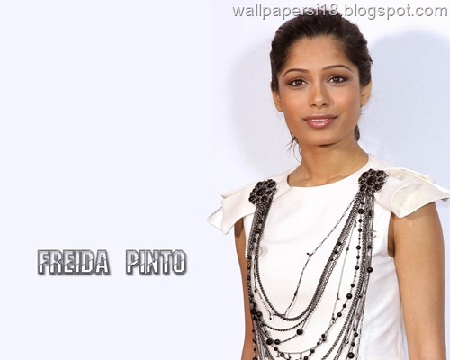 Freida Pinto Cute Smile Photos Gallery