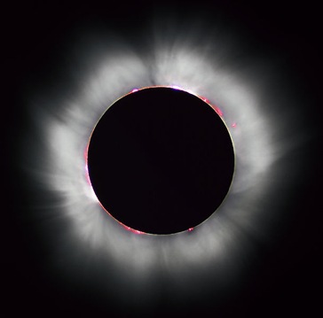 609px-Solar_eclips_1999_4_NR