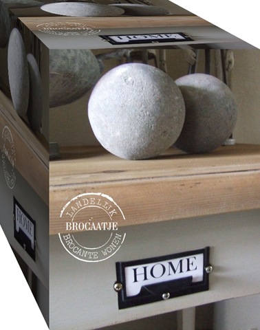 [brocant tafeltje old look 010[6].jpg]