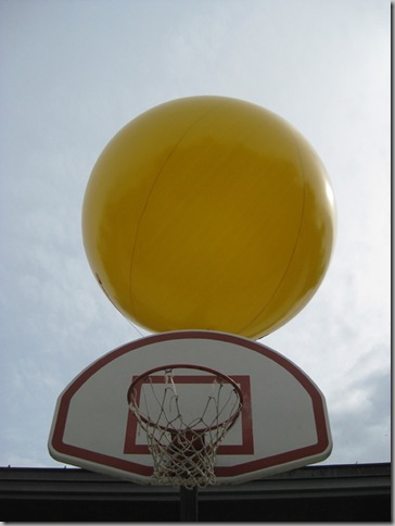 Yellow Balloon 060