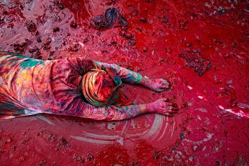 PHOTOS By Poras Chaudhary: Colors of India