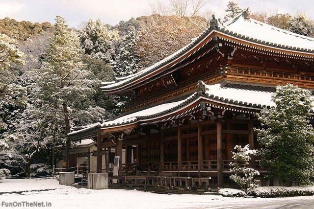 Some of the most Beautiful Temples of the World!