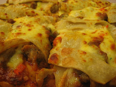 A closer look at Pizza Hut Viva Lasagna Pizza