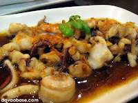 Pla Mug Kratiem (squid with garlic, pepper and cilantro) at Bangkok Wok