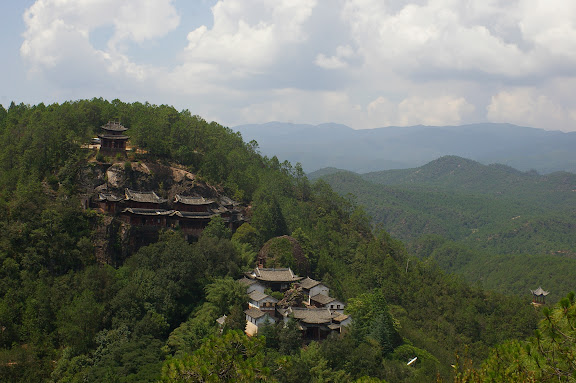 Temples du Shibao Shan (Yunnan), 9 août 2010. Photo : J.-M. Gayman