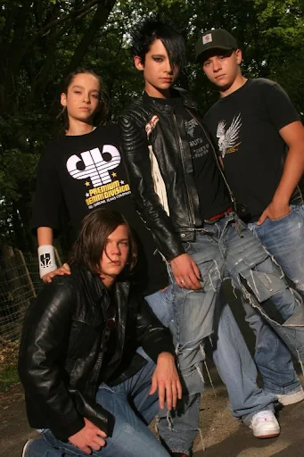 Image search at PicPoke.com