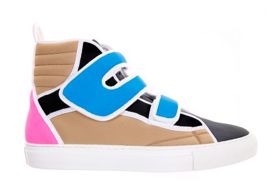 [raf-simons-fw09-velcro-sneaker-1[5].jpg]