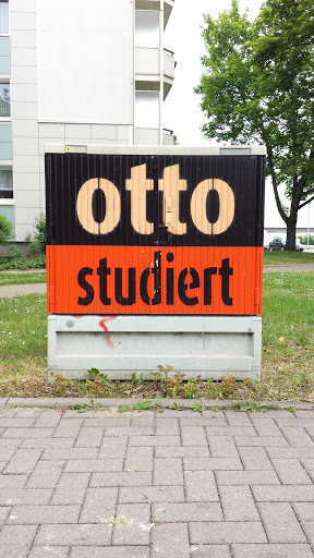 Otto studiert