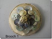 brooch1