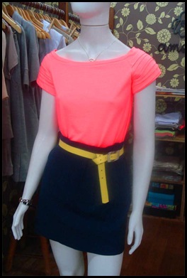 look_01 look_01