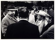 Onthulling van het eerste oorlogsmonument voor Roma en Sinti ter wereld