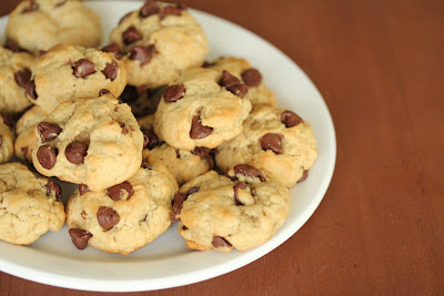 photo of a plate of Soft chocolate chip cookies