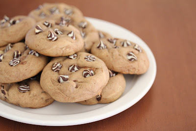 photo of a plate of Nutella chocolate chip cookies