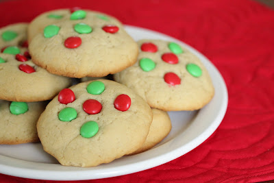 close-up photo of a plate of M&M Holiday Cookies