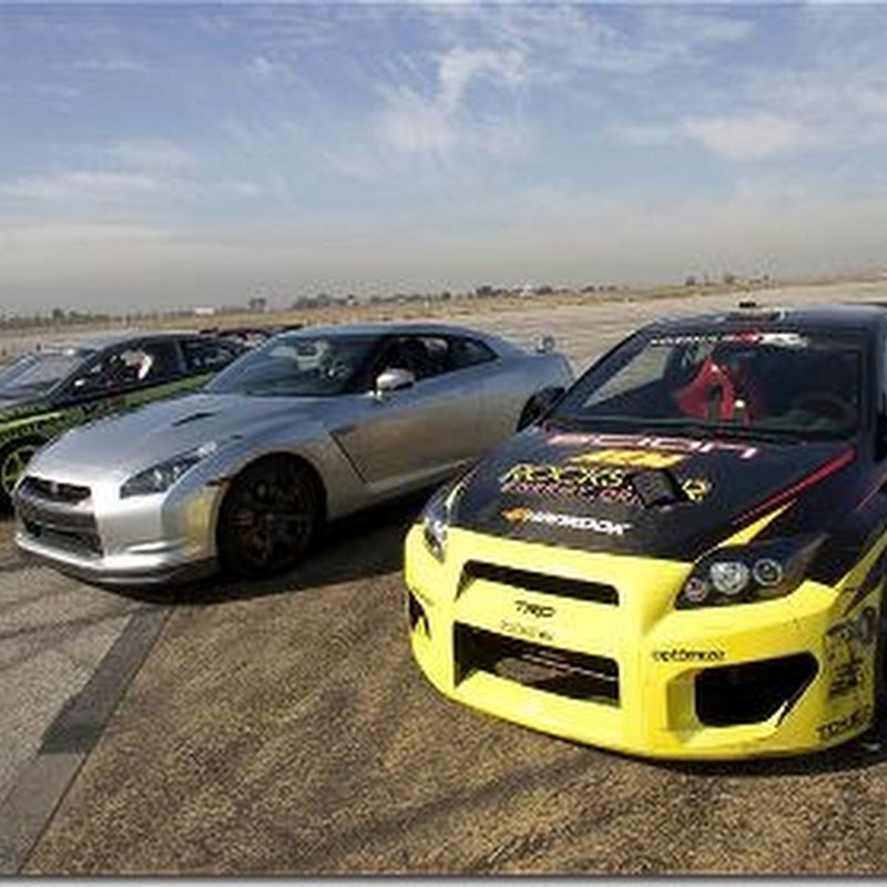 Nissan GT-R vs Drift Scion tC’s