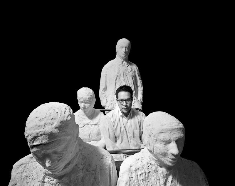 More FREAK SHOW: Arte Urbana | As Escultras em gesso de ...