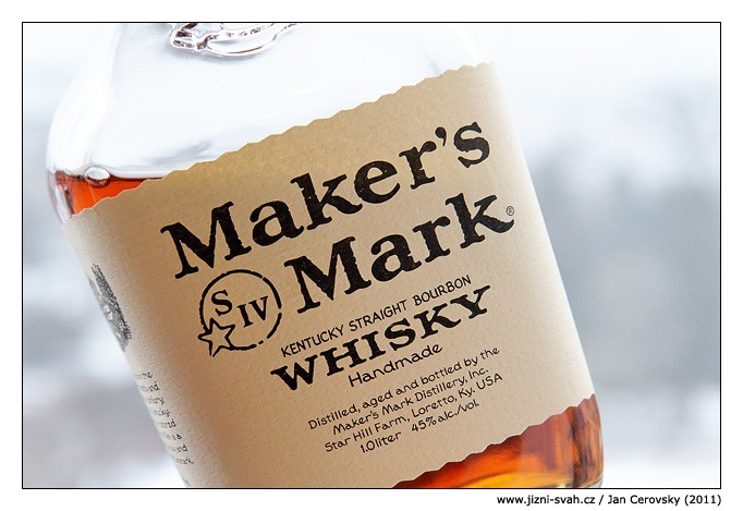 [makers_mark_whisky_bourbon[8].jpg]
