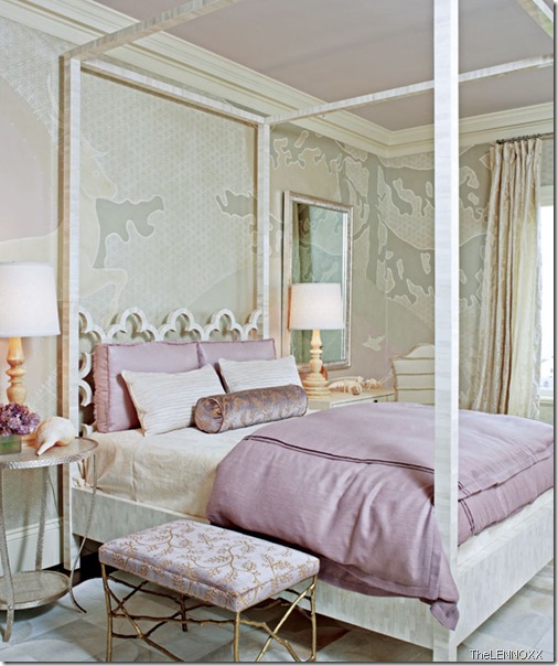modern-chic-bedroom-beige-purple-lilac-fairytale thelennoxx