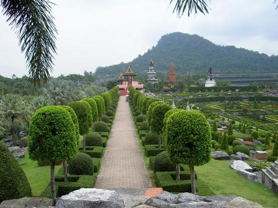[3973160-Nong_Nooch_Tropical_Botanic_Garden-Pattaya[4].jpg]