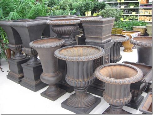 Outdoor urns