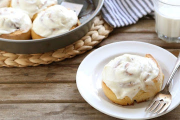 Cake Mix Cinnamon Rolls