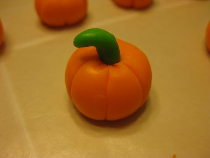 Fondant pumpkin