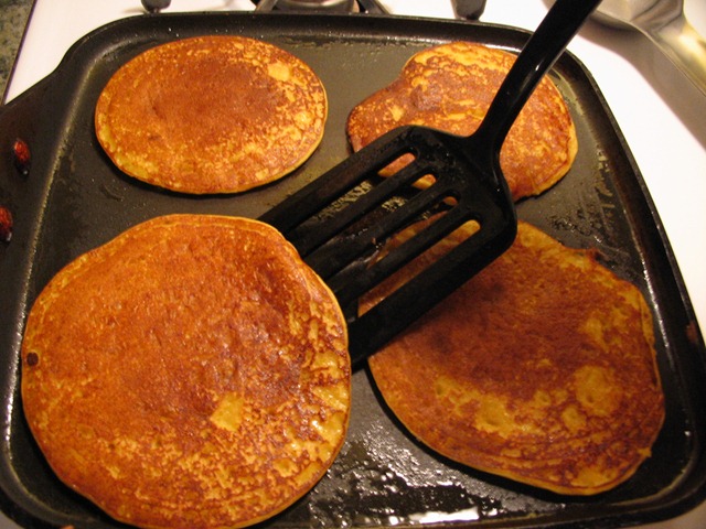 [butternut pancakes2[4].jpg]