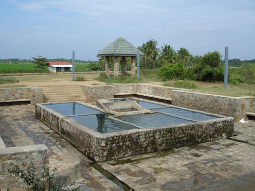 Madunagala_Hot_Water_Springs_web.jpg