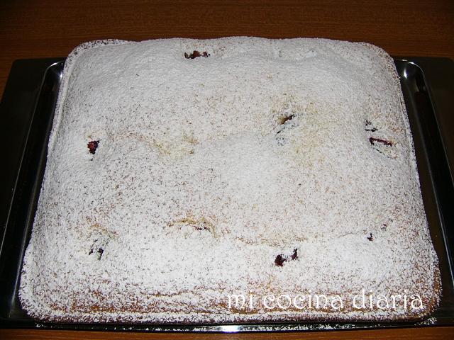 Tarta con ciruelas y Mascarpone (Пирог со сливами и Маскарпоне)