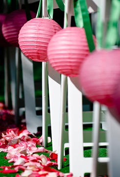 Pink Lantern Aisle Decor