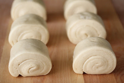 photo showing how the dough is rolled for traditional Chinese steam buns