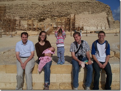 12-29-2009 030 Saqqara - Step Pyramid - group photo