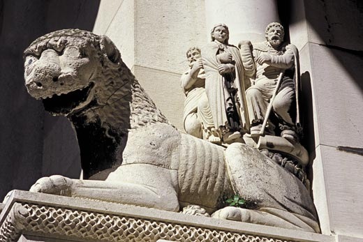 [Roman-Villas-original-statues-19[5].jpg]