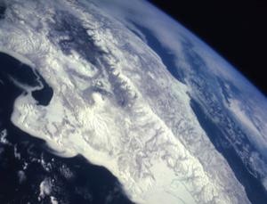 [dn18949-1_300[5].jpg]