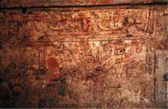 The murals that exist only in flakes at the Veetrirunda Perumal temple, Veppathur