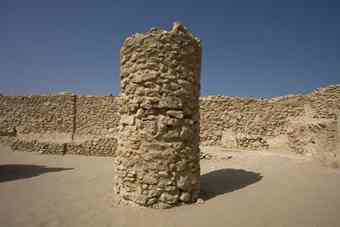 Pillar in the old Dilmun temple in the Saar ruins