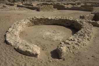 Circular structure, making one wonder what it has once been