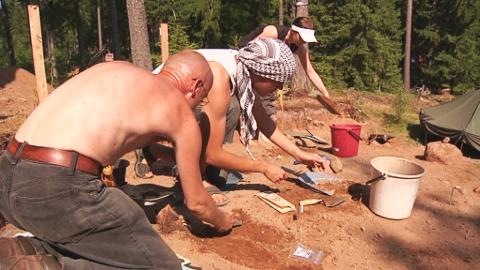 [kaivaukset_kiviaika_329881b[5].jpg]