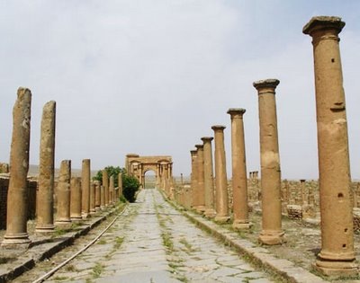 [Timgad25.jpg]