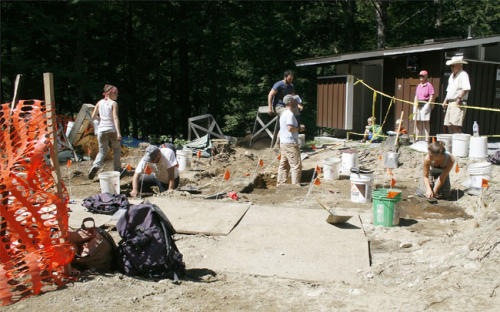 [20100813_100915_081110-jamaica_dig2-zps_500[5].jpg]