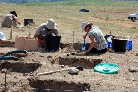 [pompeiopolis-kazilari-15-temmuzda-baslayacak-20090520A2005148-01[5].jpg]