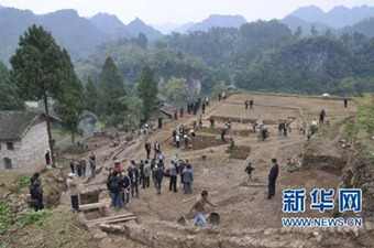 Excavations at the old Tusi city's ruins site