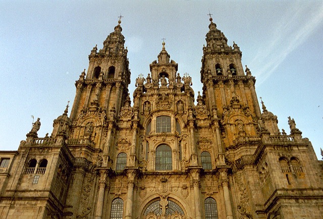 [Cathedral_Santiago_de_Compostela[5].jpg]