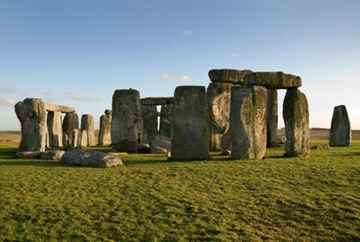 Stonehenge, Avebury: Pagan shrines or ancient calendars?