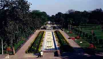 Mughal garden - Roshanara Bagh, New Delhi, India